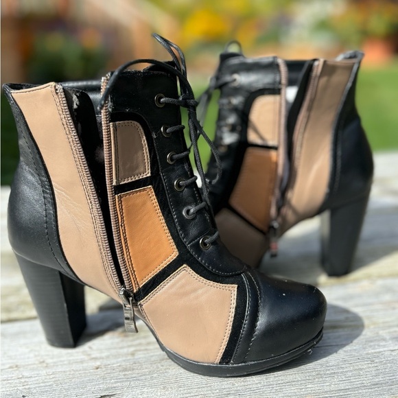 Tri- colour block high ankle booties - Picture 4 of 15